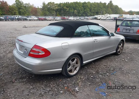 2004 Mercedes-Benz Clk 500 из США, поврежденный, VIN WDBTK75G34T013513